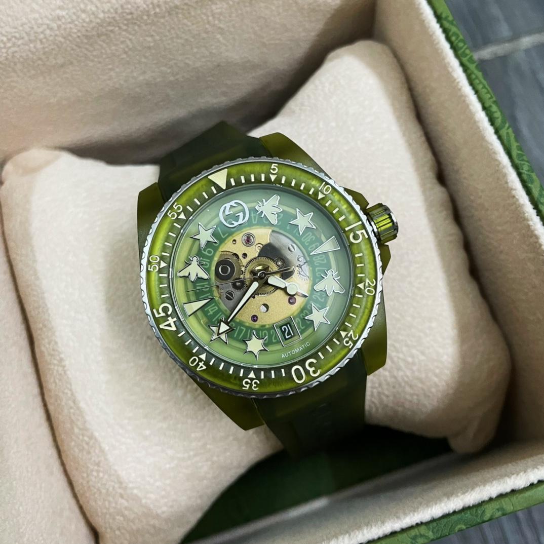 Gucci Dive Watch, 40mm - DopestKickz