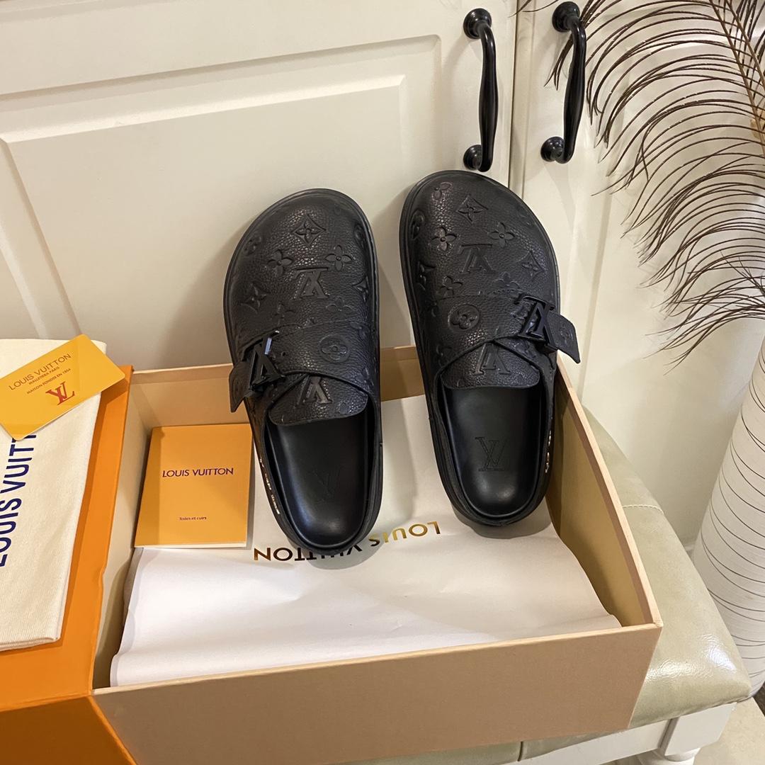 Louis Vuitton LV Easy Mule    1AA0C8 - DopestKickz