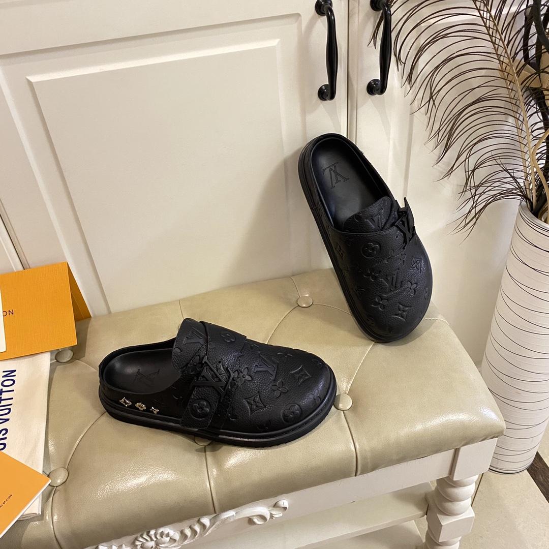 Louis Vuitton LV Easy Mule    1AA0C8 - DopestKickz