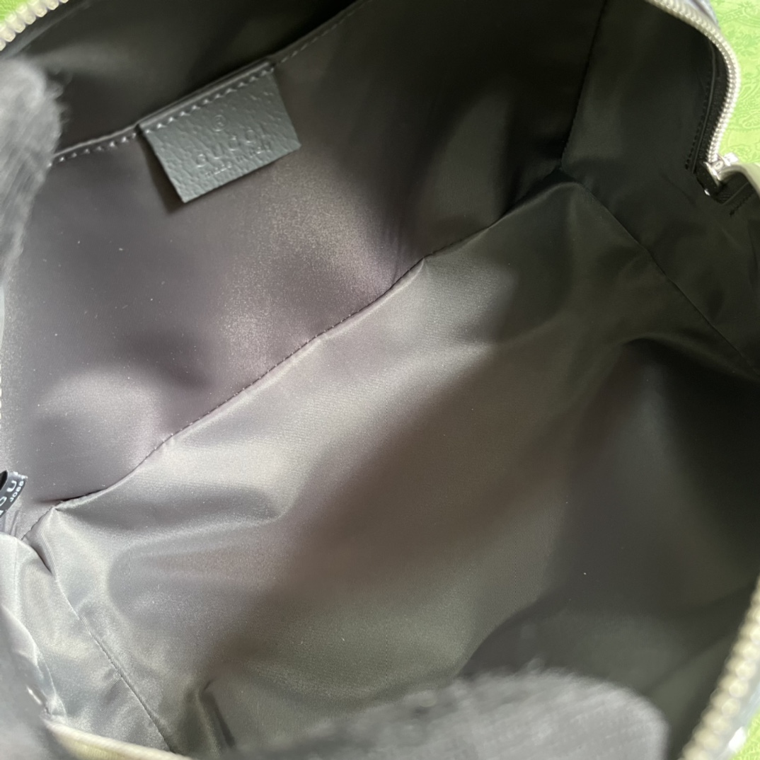 Gucci Ophidia GG Toiletry Case(25.5-12-11.5cm)   - DopestKickz