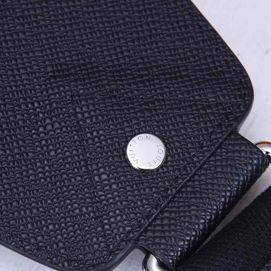 Louis Vuitton Avenue Sling Bag(20-31-10cm)   M30443 - DopestKickz