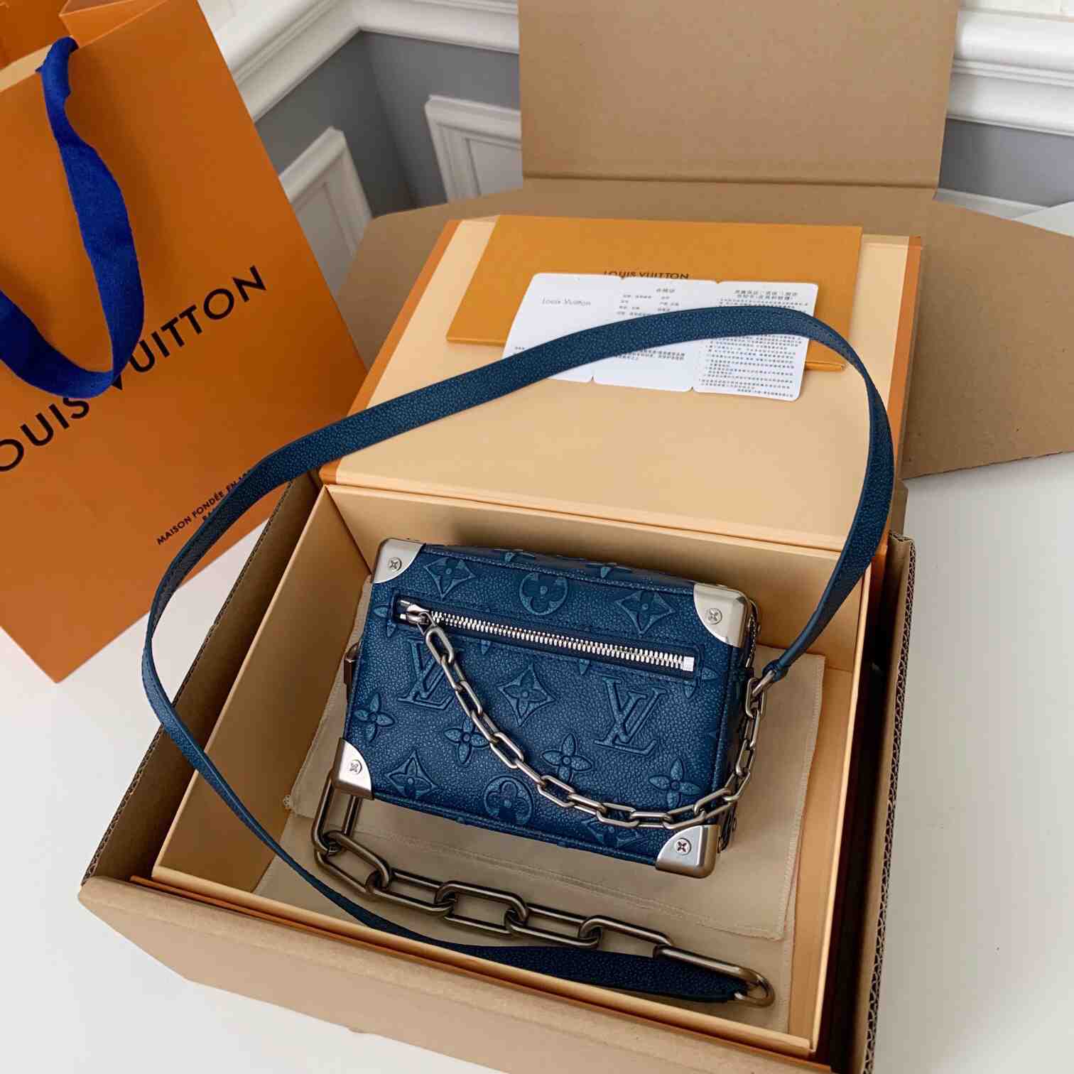 Louis Vuitton Mini Soft Trunk(18.5-13-8CM)  M21368 - DopestKickz