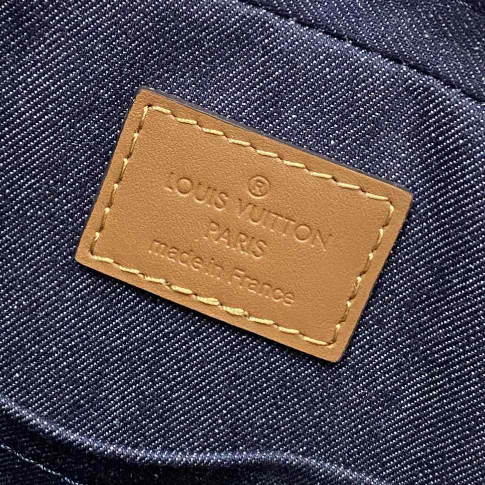 Louis Vuitton Trio Messenger(25-18.5-7cm)   M46340 - DopestKickz