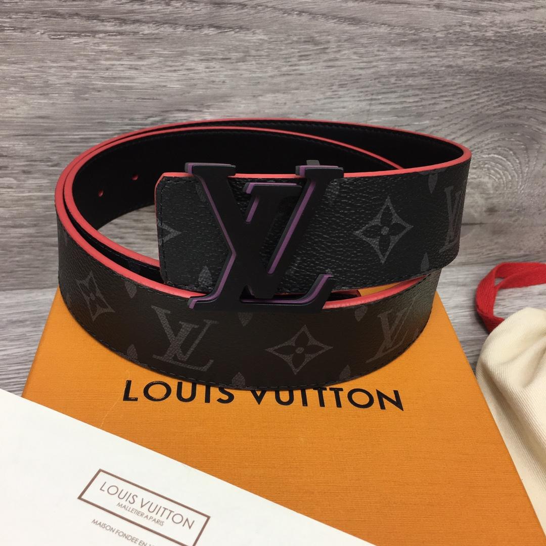 Louis Vuitton LV Broken 40MM Reversible Belt - DopestKickz