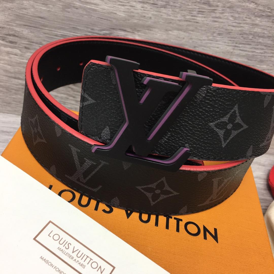 Louis Vuitton LV Broken 40MM Reversible Belt - DopestKickz