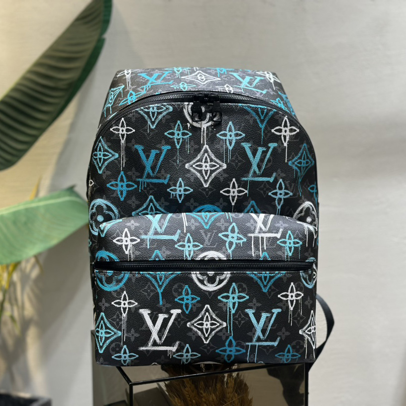 Louis Vuitton Discovery Backpack(30-40-20cm)  M21395 - DopestKickz