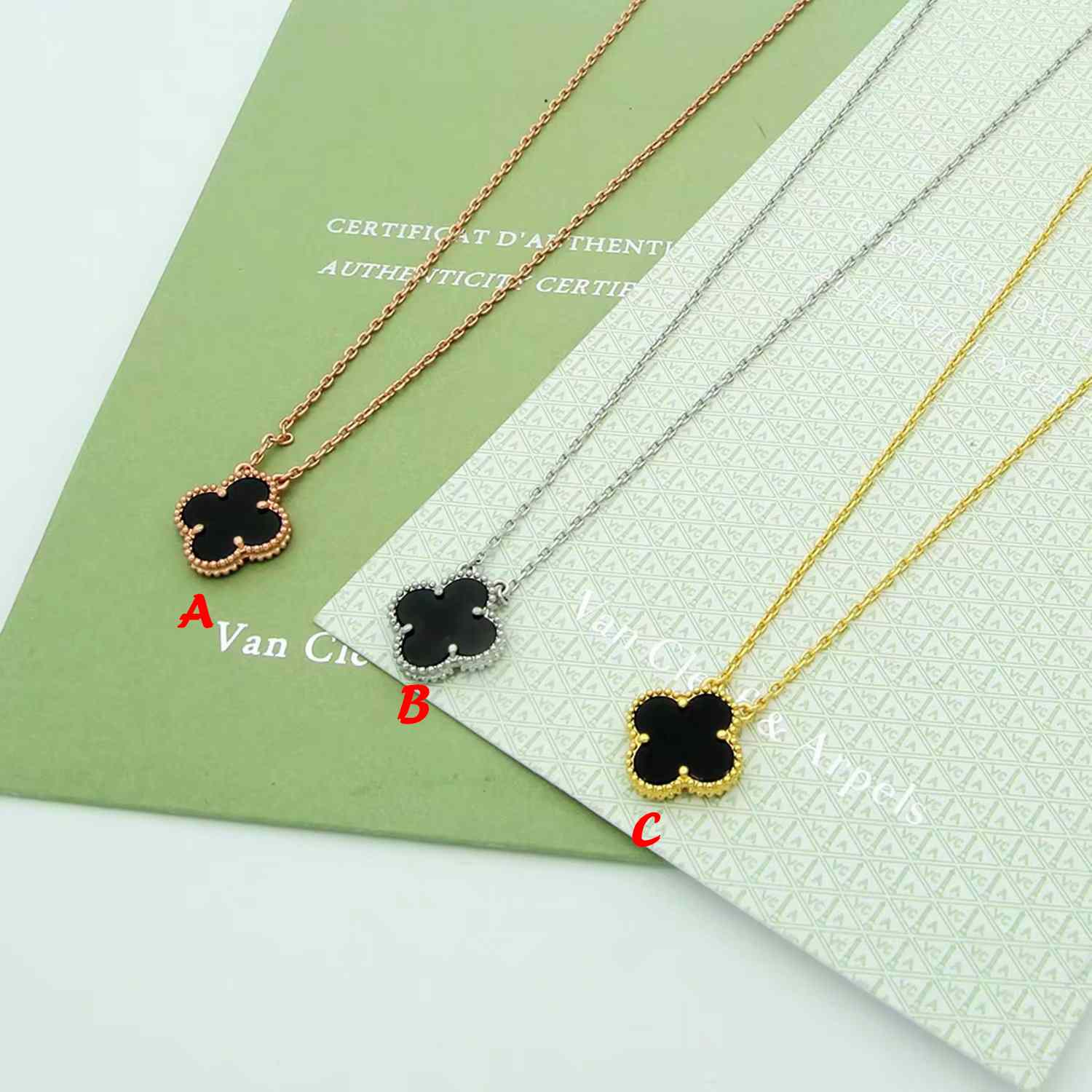 Van Cleef & Arpels Necklace - DopestKickz