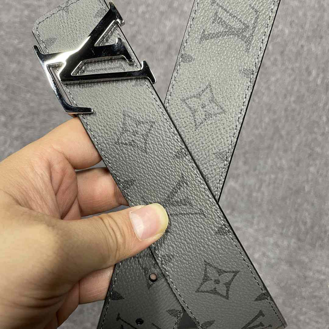 Louis Vuitton Reversible Belt - DopestKickz