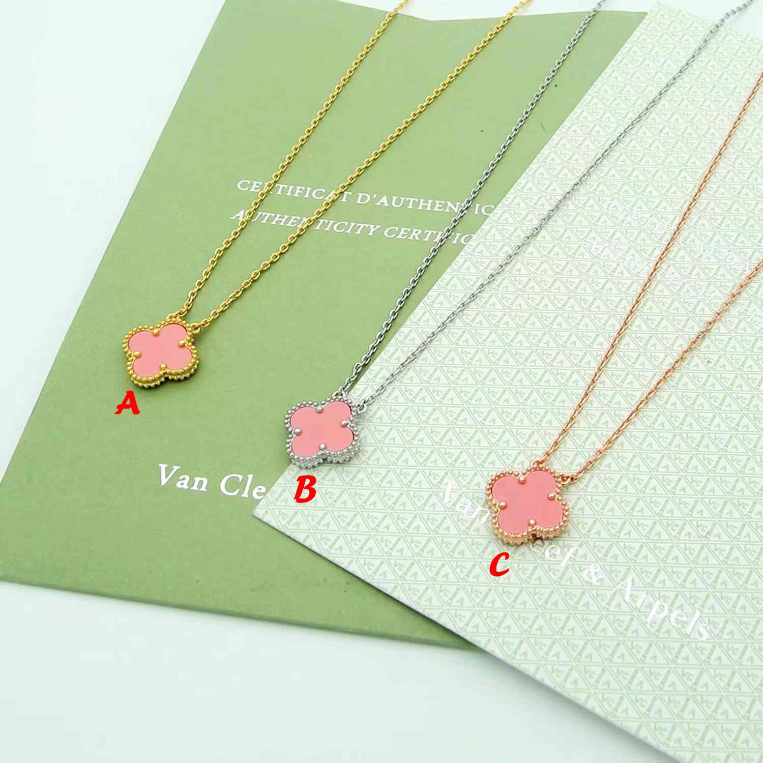 Van Cleef & Arpels Necklace - DopestKickz