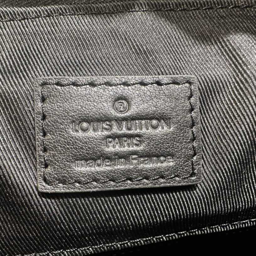 Louis Vuitton Discovery Backpack GM(35-54.5-19cm)  M43680 - DopestKickz