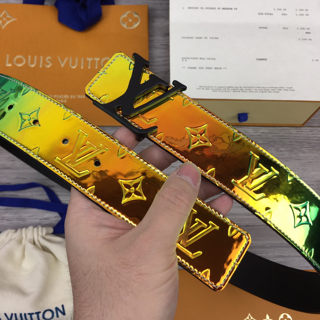 Louis Vuitton 40MM Reversible Belt - DopestKickz
