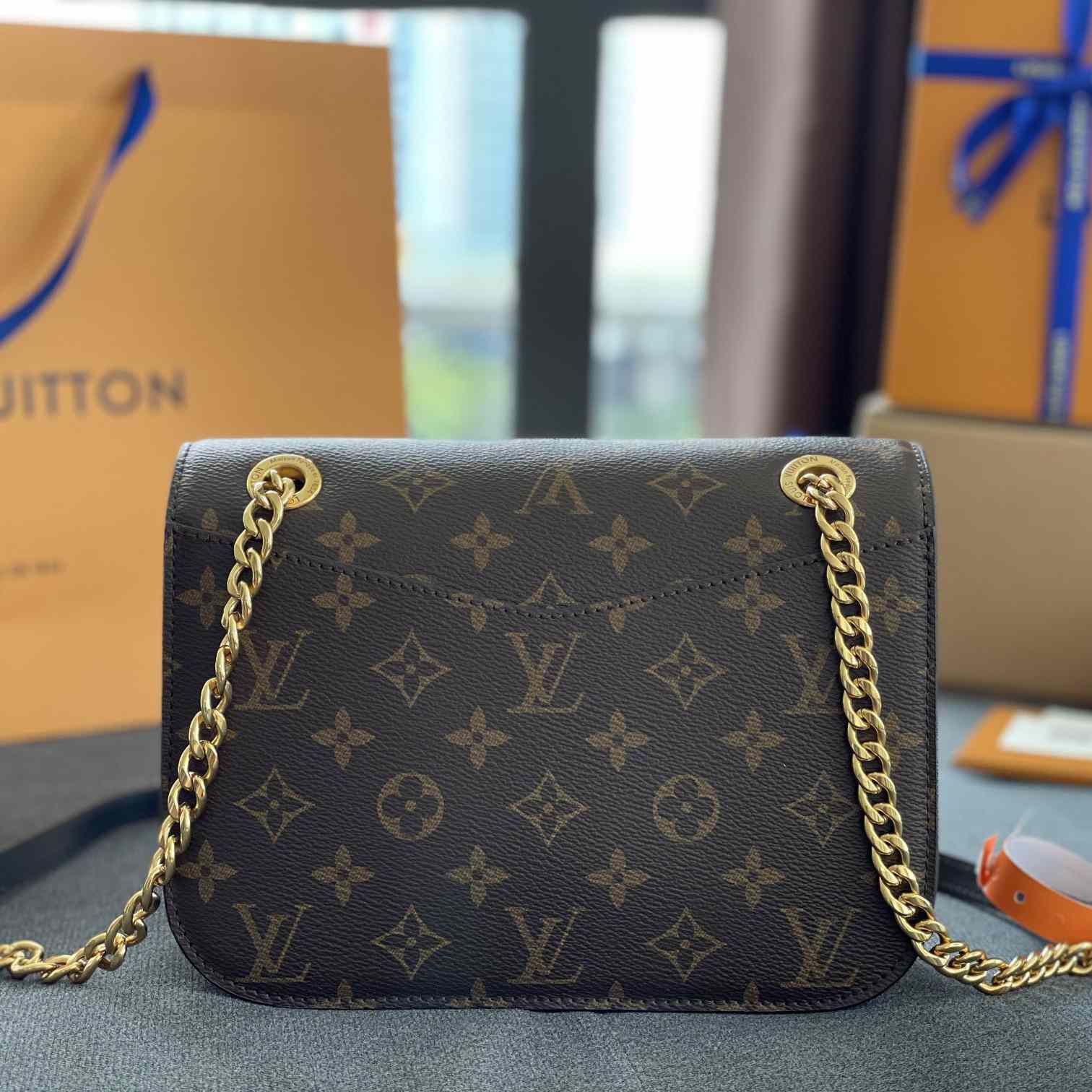 Louis Vuitton Passy(24-17-12cm)   M45592 - DopestKickz