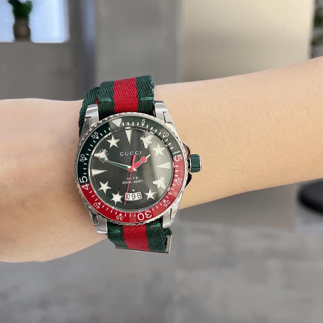 Gucci Dive Watch, 40mm - DopestKickz