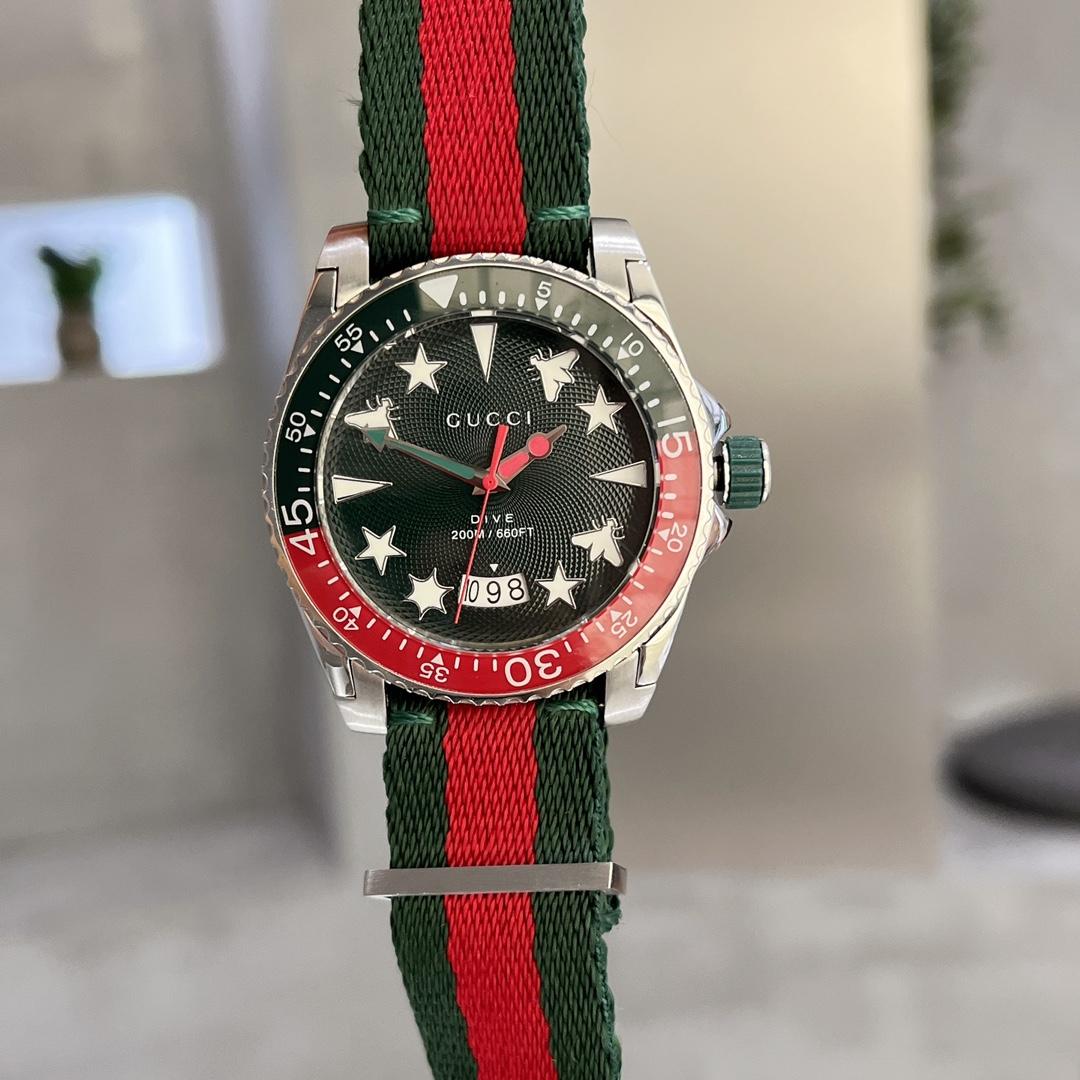 Gucci Dive Watch, 40mm - DopestKickz