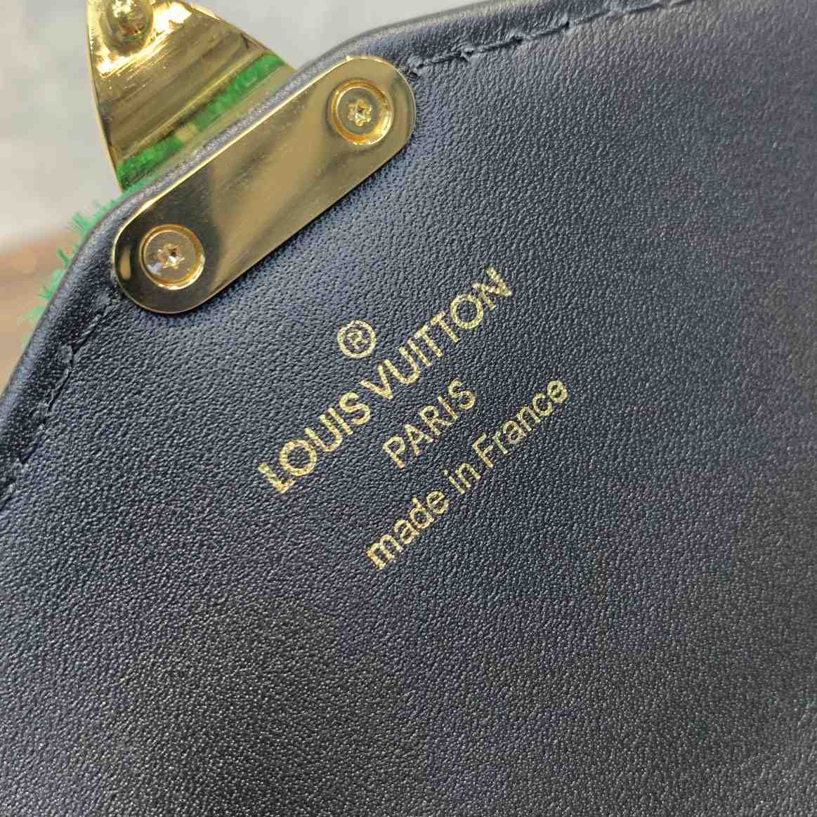 Louis Vuitton Micro Métis (14-11-3.5cm)     M81494 - DopestKickz