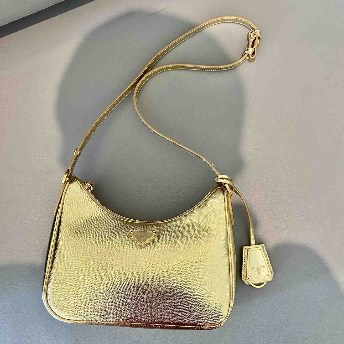 Prada Saffiano Leather Mini Bag(23-17-6.5cm) - DopestKickz