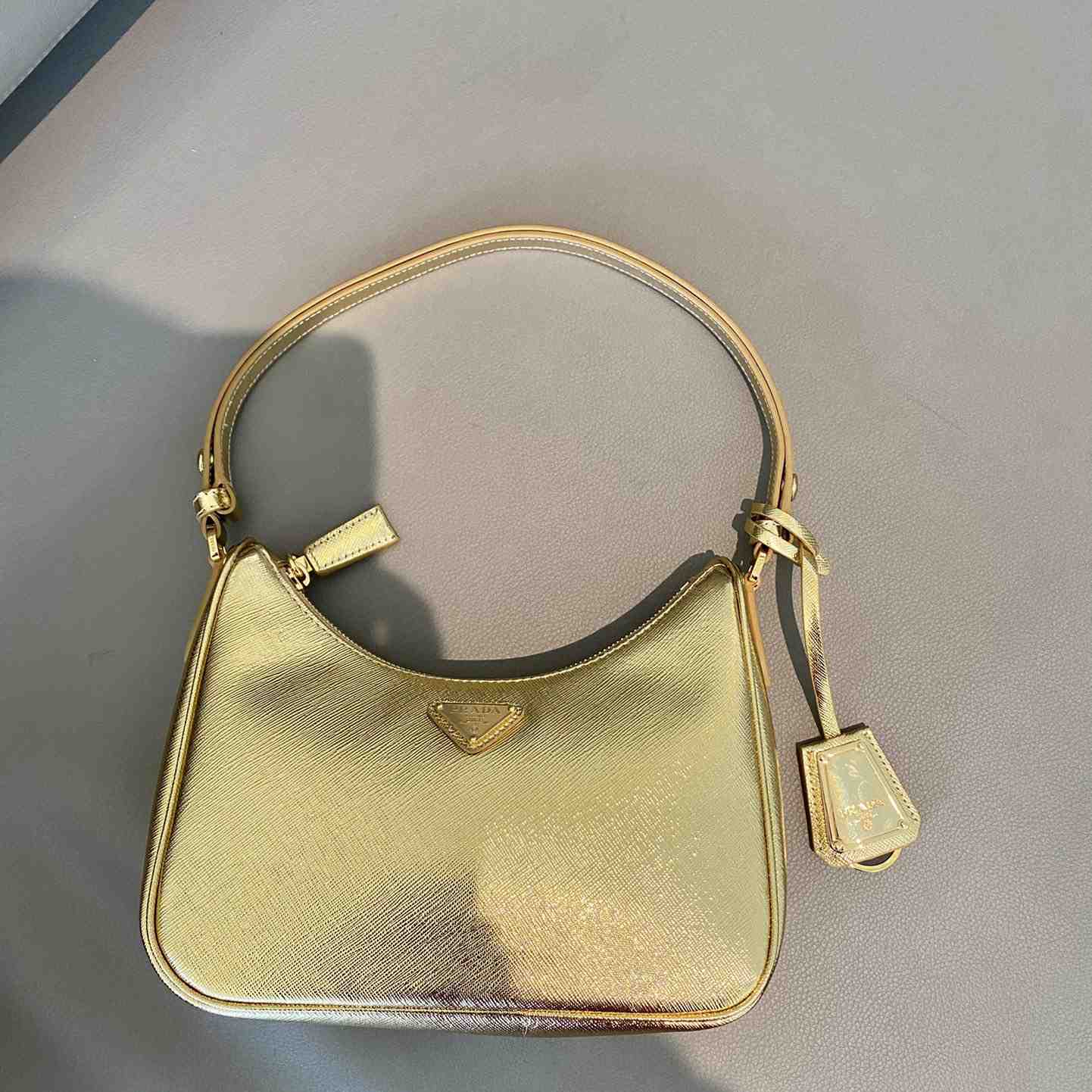 Prada Saffiano Leather Mini Bag(23-17-6.5cm) - DopestKickz