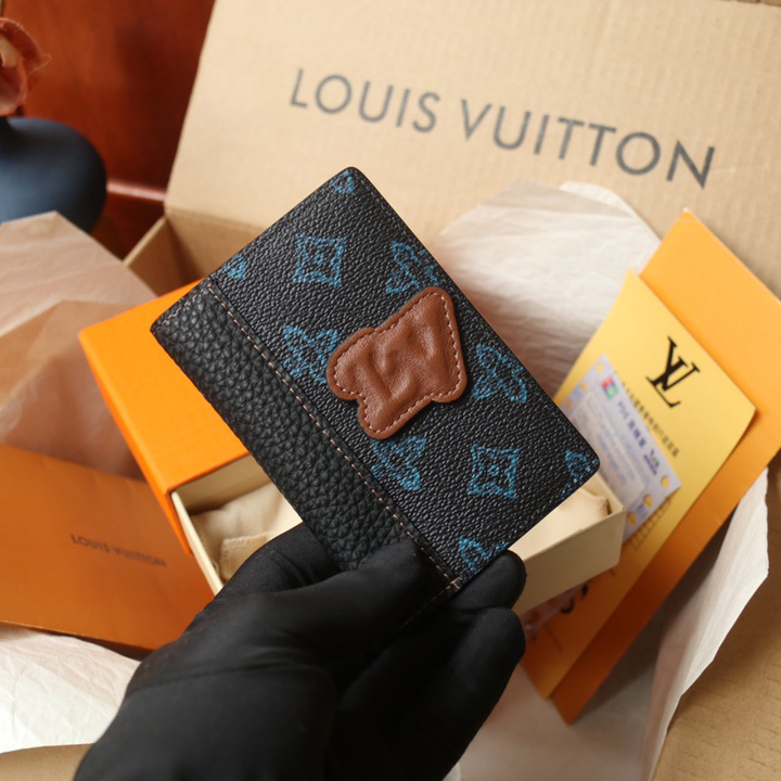 Louis Vuitton Pocket Organizer (7.5-11.1-1cm)   M81789 - DopestKickz