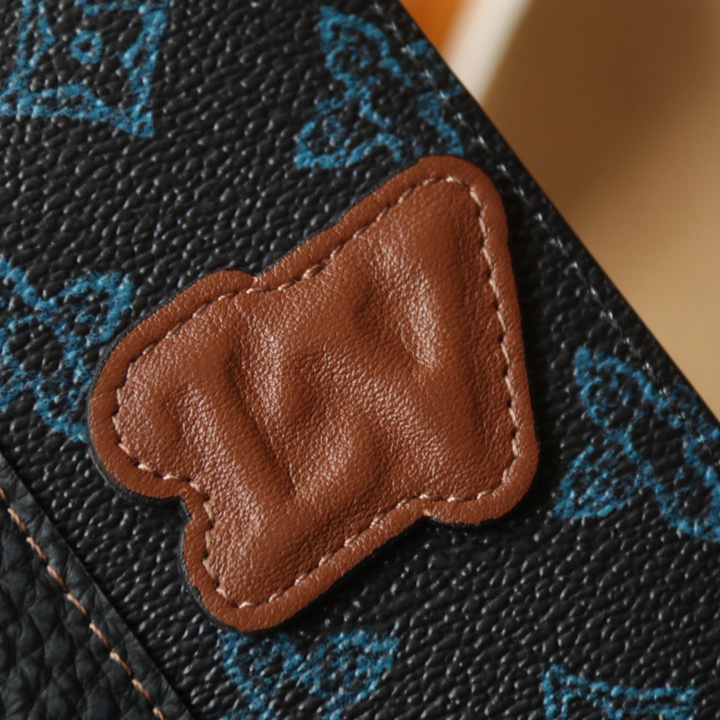 Louis Vuitton Pocket Organizer (7.5-11.1-1cm)   M81789 - DopestKickz