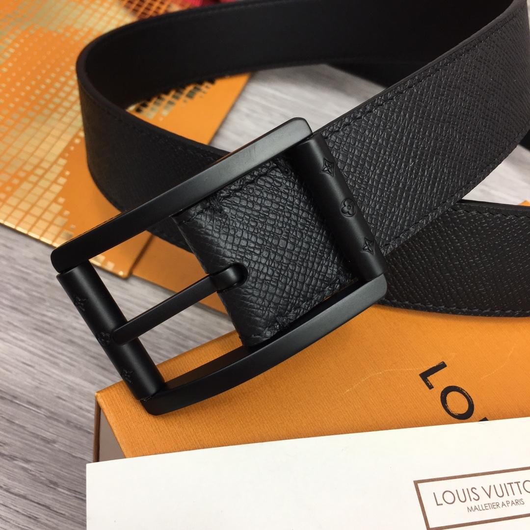Louis Vuitton 35mm Belt - DopestKickz