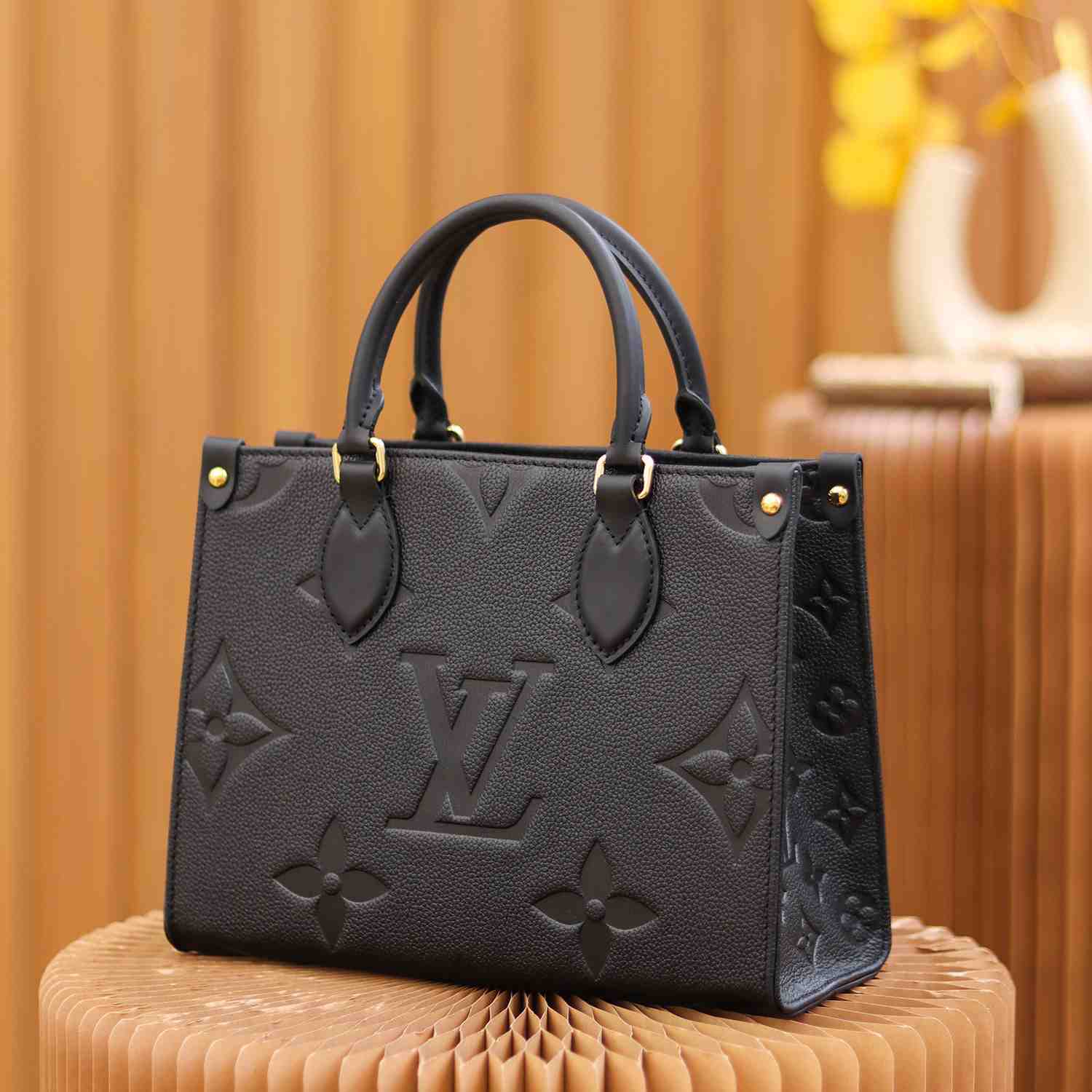 Louis Vuitton Onthego PM(25-19-11.5cm)   M45653 - DopestKickz
