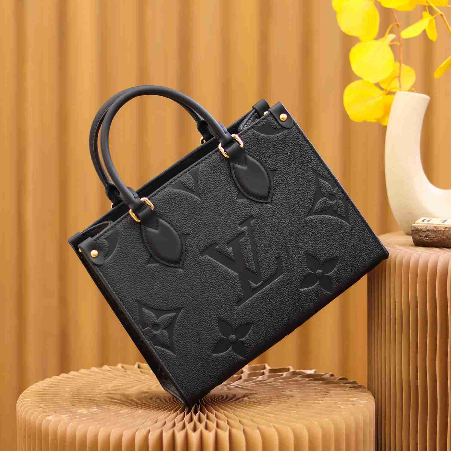 Louis Vuitton Onthego PM(25-19-11.5cm)   M45653 - DopestKickz