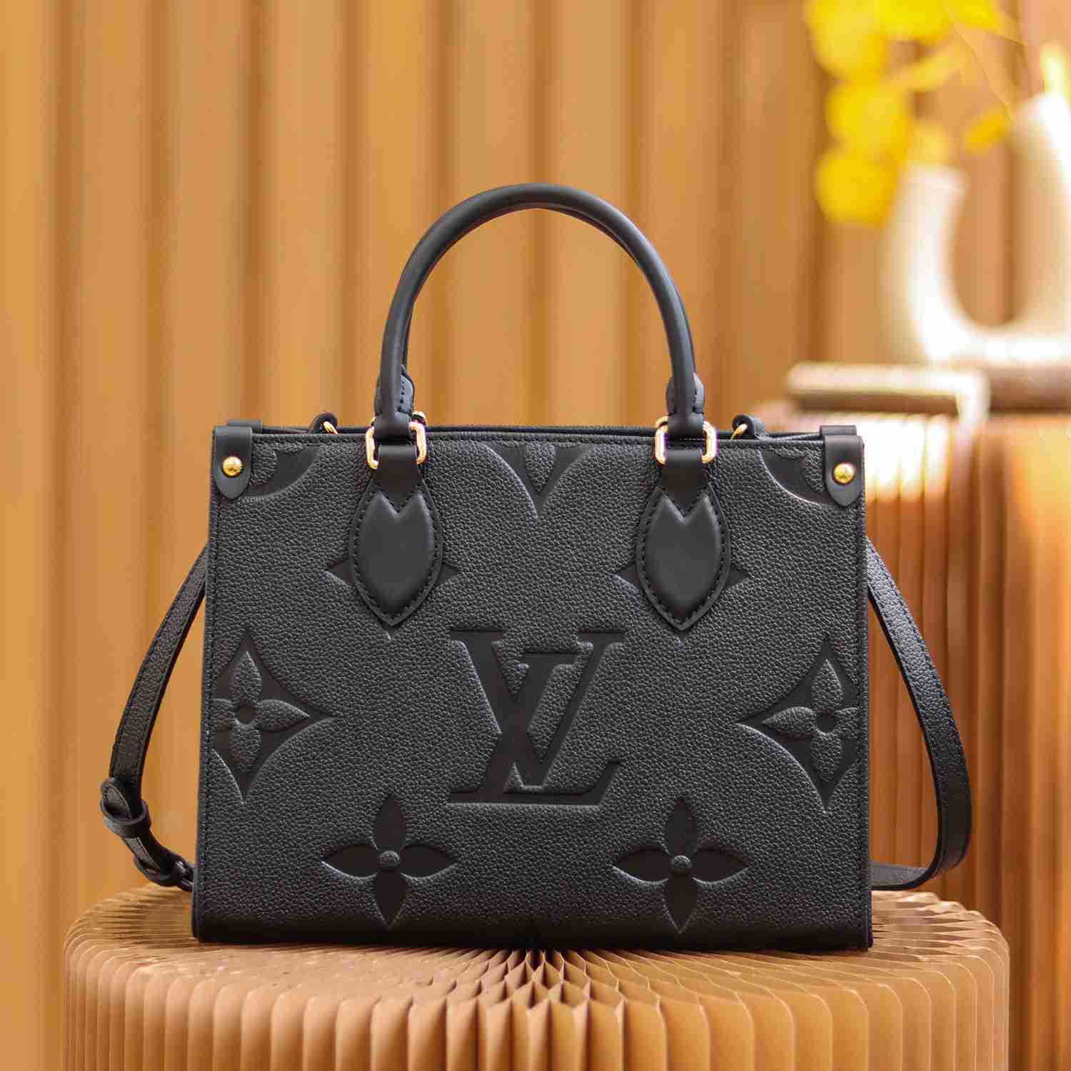 Louis Vuitton Onthego PM(25-19-11.5cm)   M45653 - DopestKickz