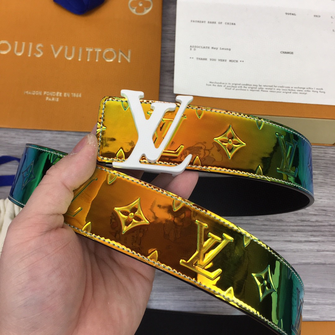 Louis Vuitton 40MM Reversible Belt - DopestKickz