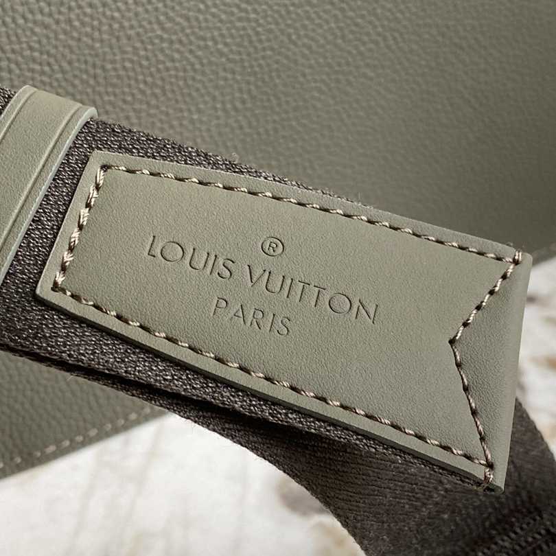 Louis Vuitton Sling Bag(30-16-3cm)   M21364 - DopestKickz