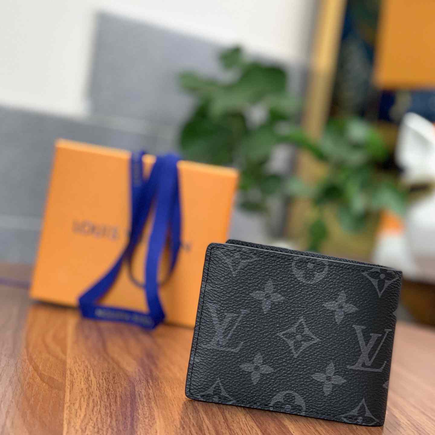 Louis Vuitton Multiple Wallet (11-8.5-1cm)     M61695 - DopestKickz