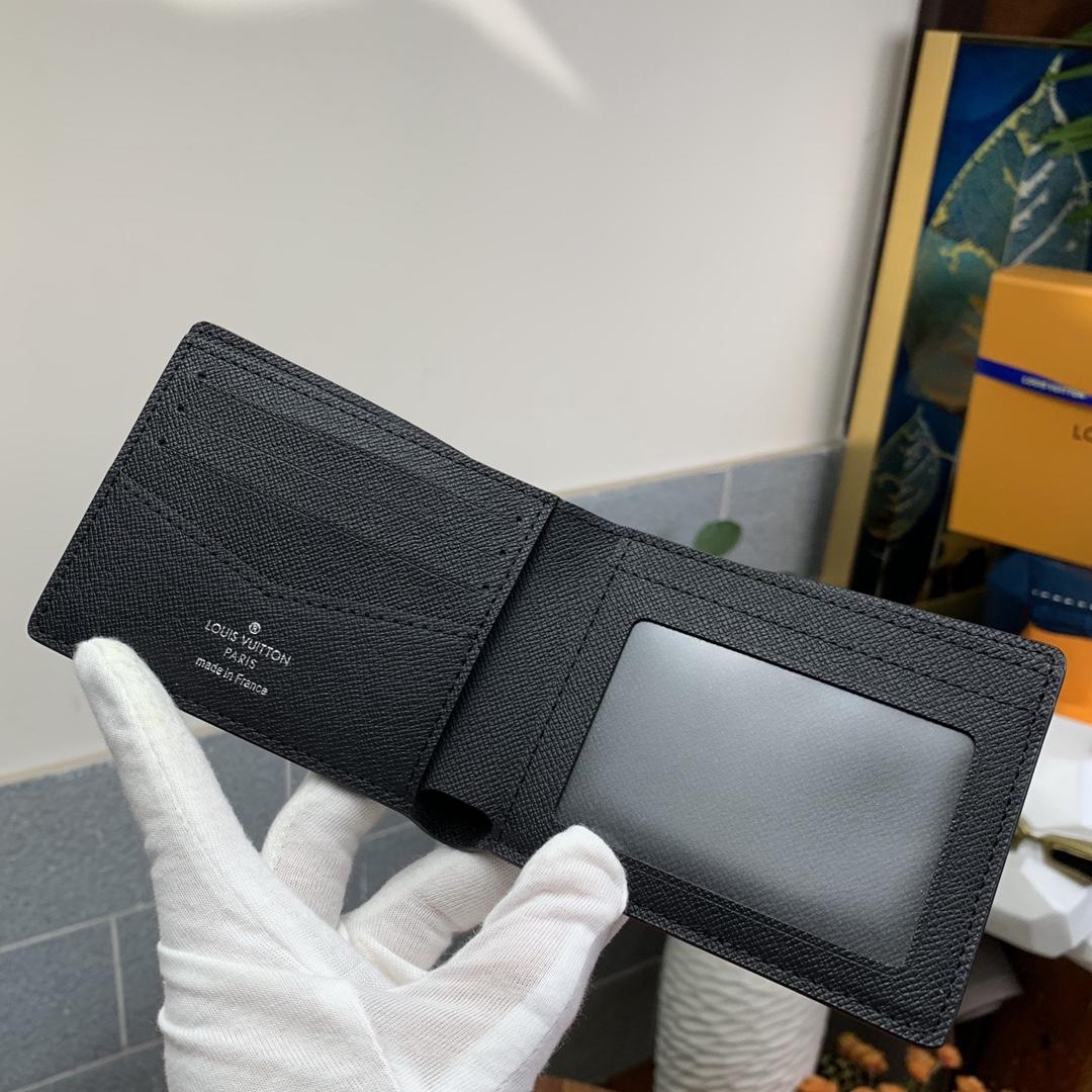 Louis Vuitton Multiple Wallet (11-8.5-1cm)     M61695 - DopestKickz