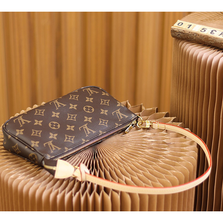 Louis Vuitton Pochette Accessoires(23.5-13.5-4cm)   M40712 - DopestKickz