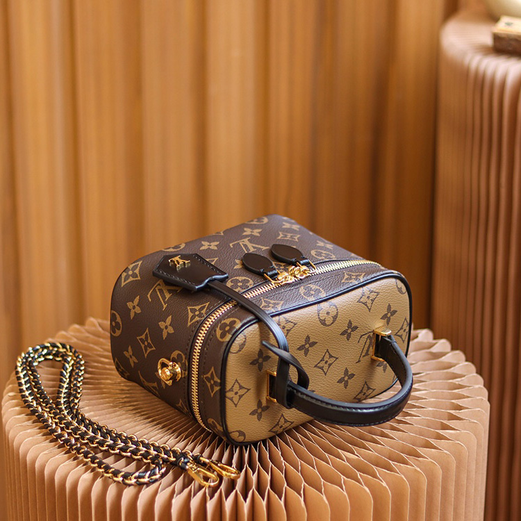 Louis VuittonVanity PM (19-13-11cm)   M45165 - DopestKickz