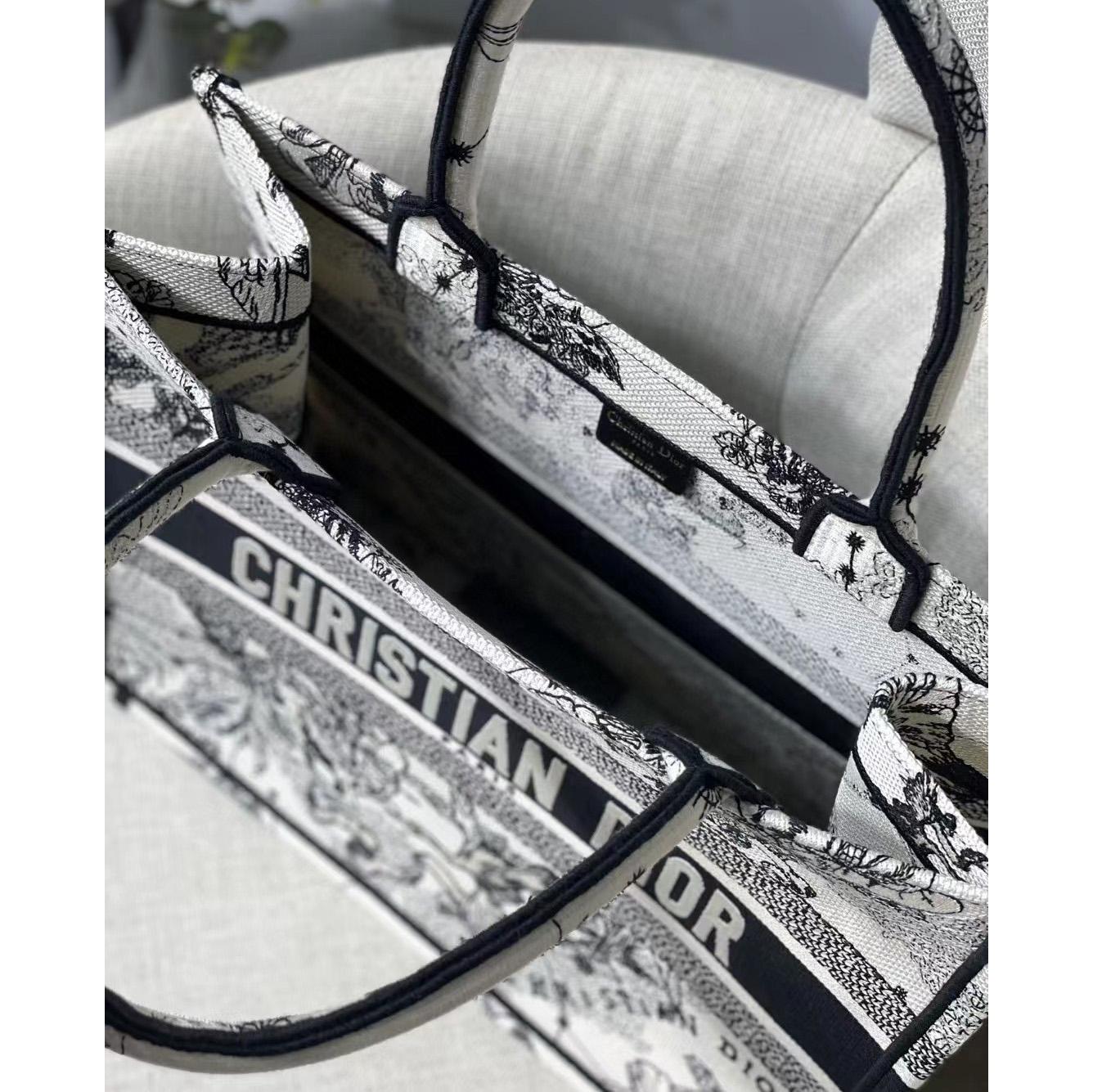 Dior Oblique Embroidered Book Tote（36.5-28-17.5CM）-Embroiderable Characters - DopestKickz