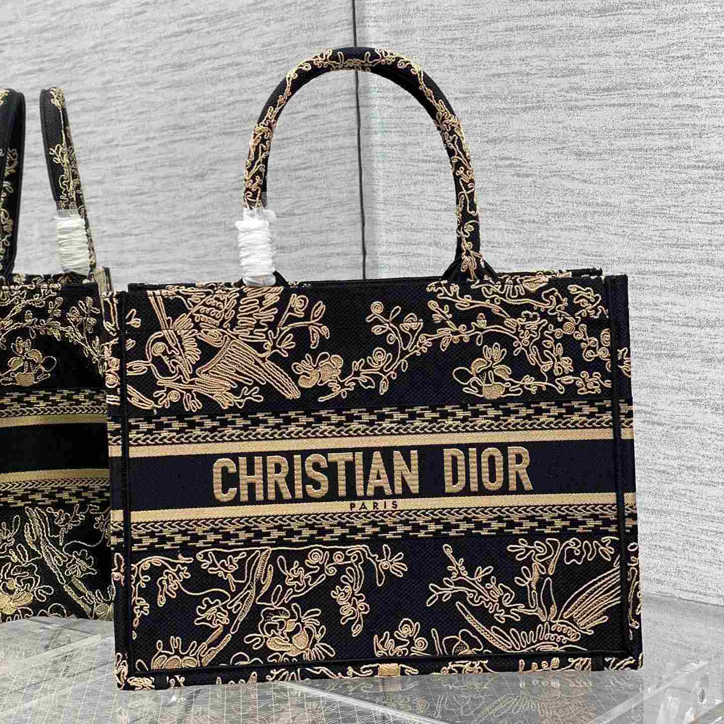 Dior Medium Dior Book Tote(36-18-28cm) - DopestKickz