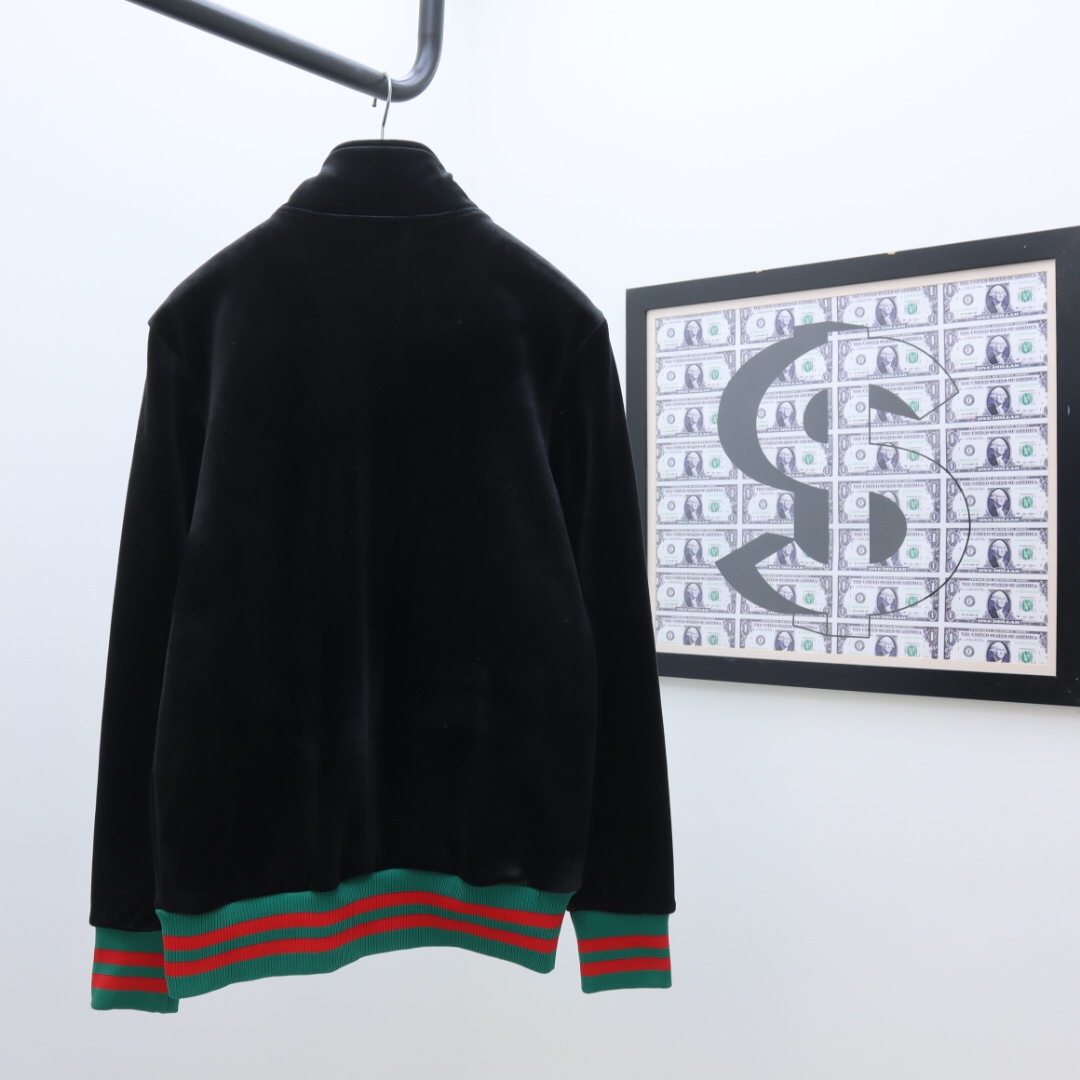 Gucci Zip Jacket & Jogging Pants - DopestKickz