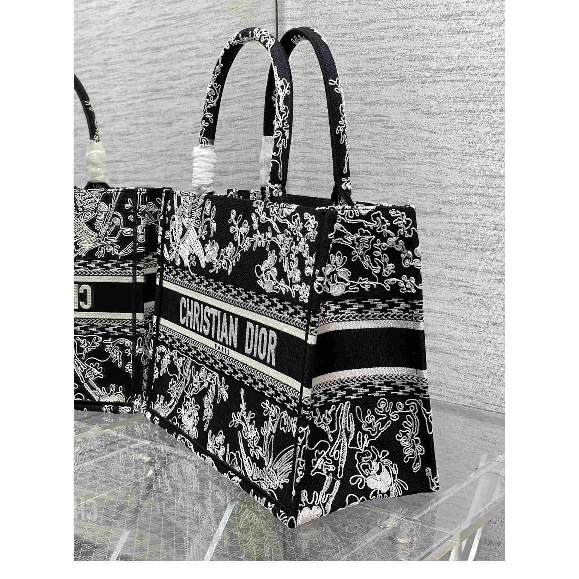 Dior Medium Dior Book Tote(36-18-28cm) - DopestKickz