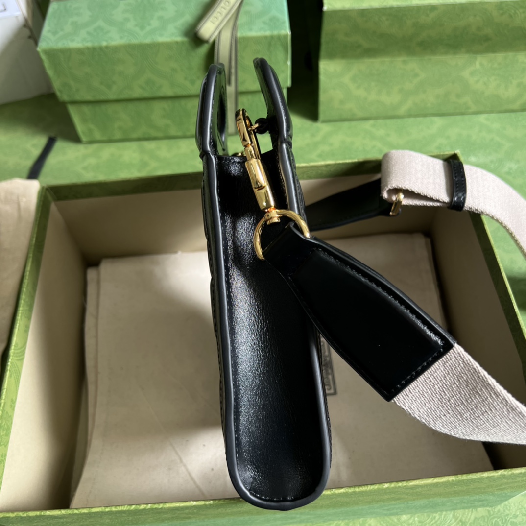 Gucci GG Matelassé Top Handle Mini Bag(14-23-4.5cm)   - DopestKickz