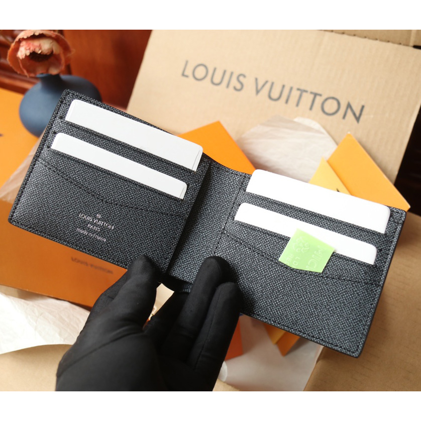 Louis Vuitton Slender Wallet (11-8.5-2cm)   M81821 - DopestKickz