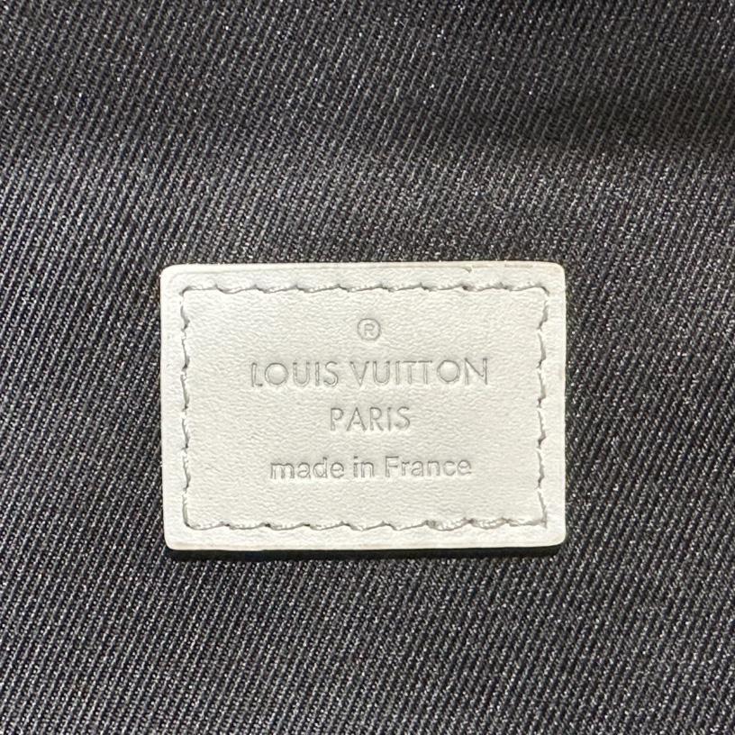Louis Vuitton Discovery Backpack(30-40-20cm)  M21391 - DopestKickz