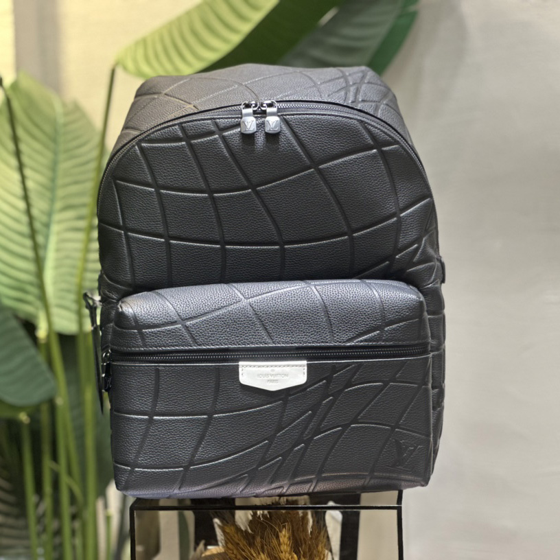 Louis Vuitton Discovery Backpack(30-40-20cm)  M21391 - DopestKickz