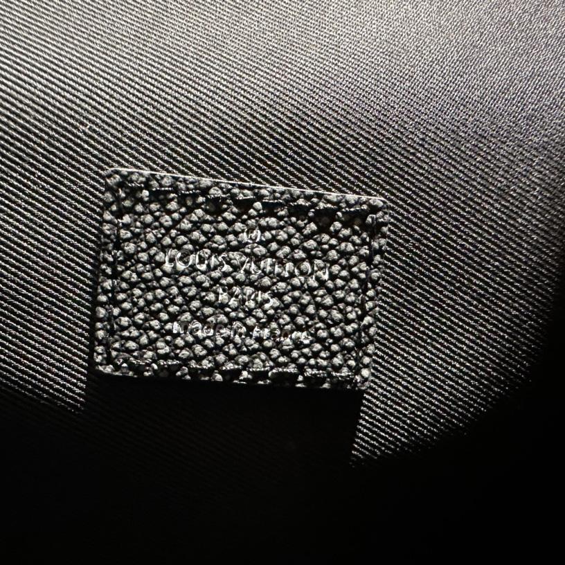 Louis Vuitton Roll Top Backpack (29-42-15cm)  M21359 - DopestKickz