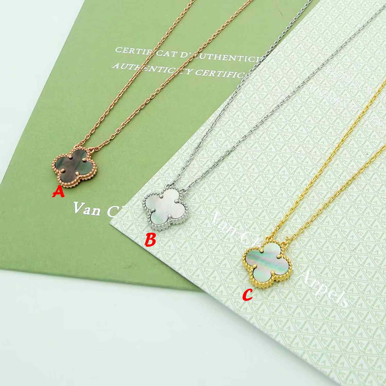 Van Cleef & Arpels Necklace - DopestKickz