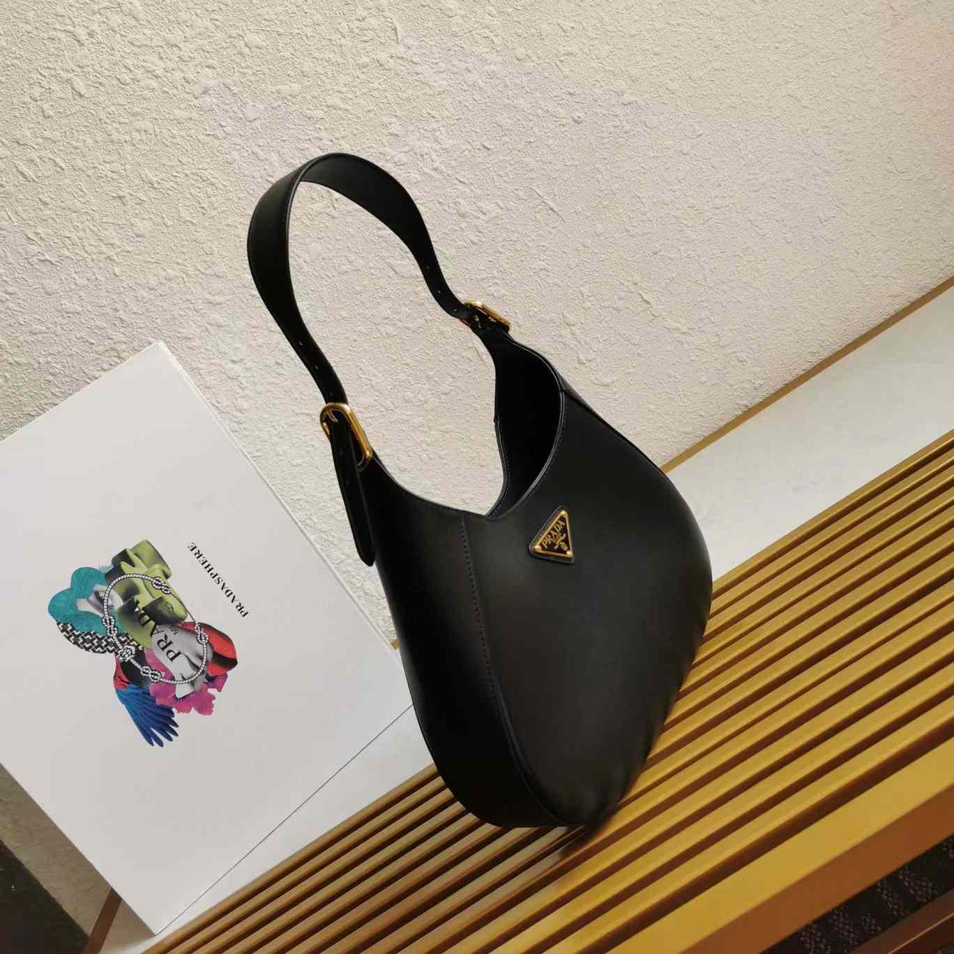 Prada Prada Cleo brushed leather shoulder bag(27-20-7cm) - DopestKickz