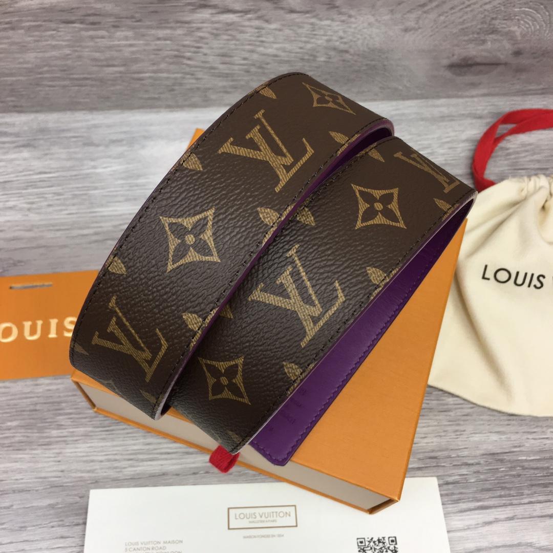 Louis Vuitton LV Optic 40MM Reversible Belt    - DopestKickz