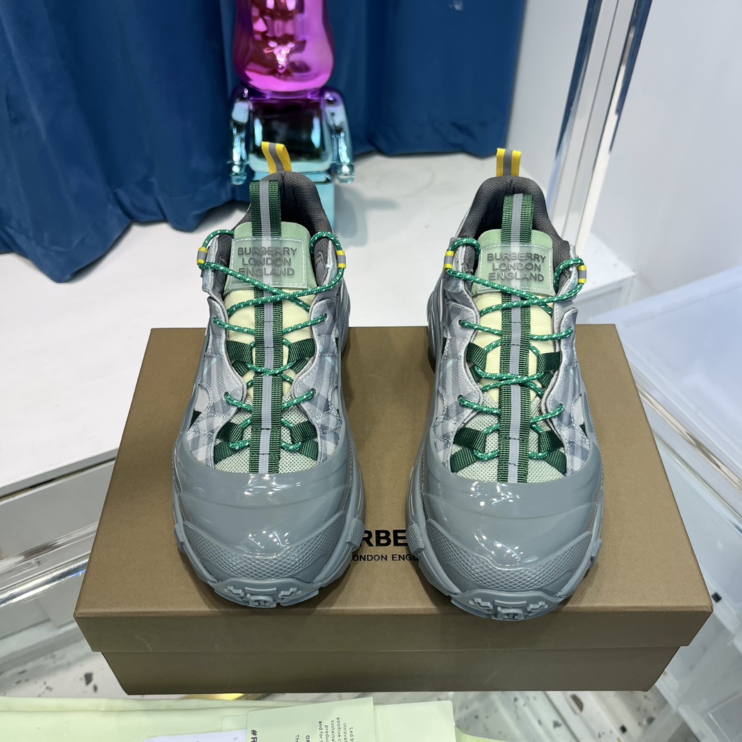 Burberry Arthur Check Sneakers - DopestKickz