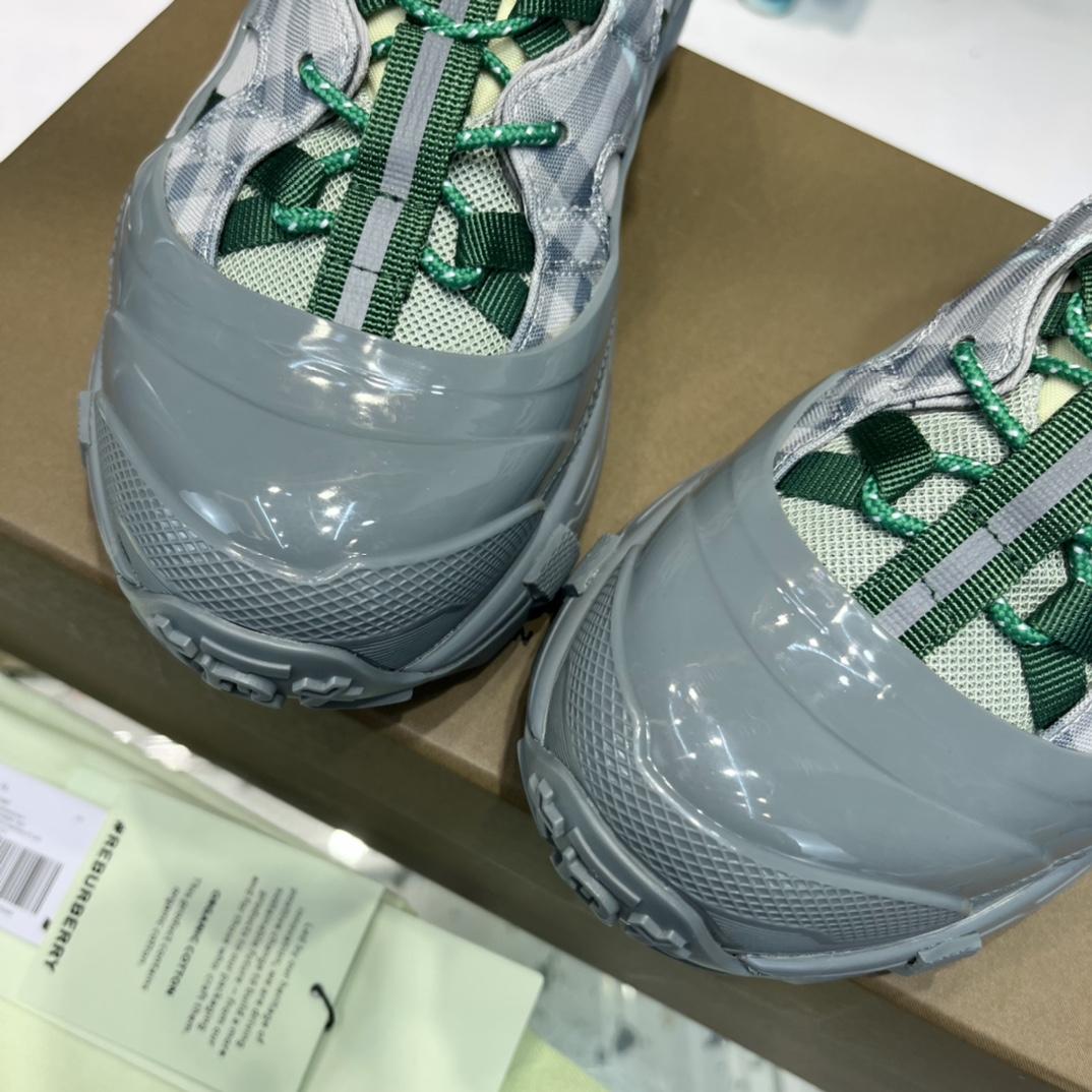 Burberry Arthur Check Sneakers - DopestKickz