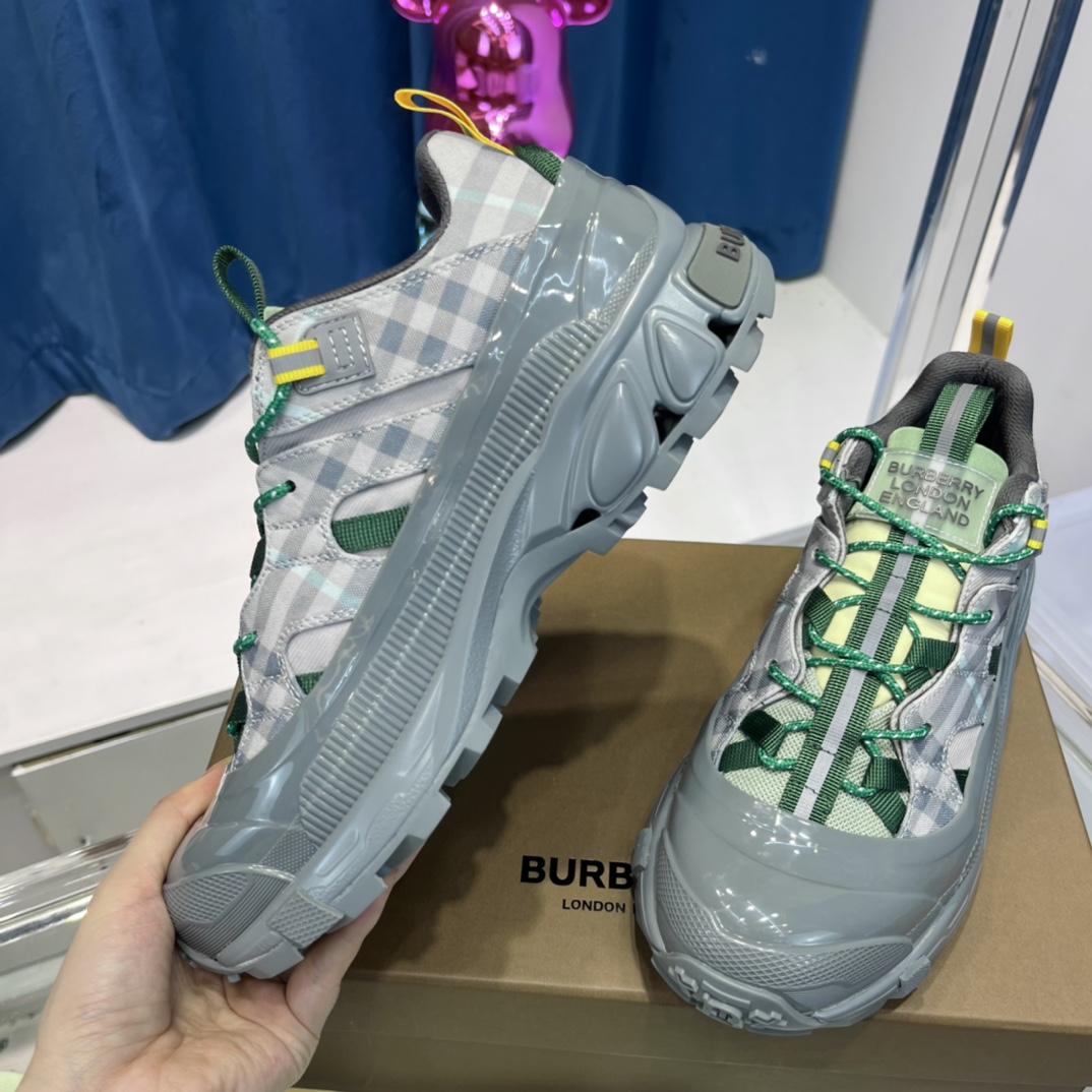 Burberry Arthur Check Sneakers - DopestKickz