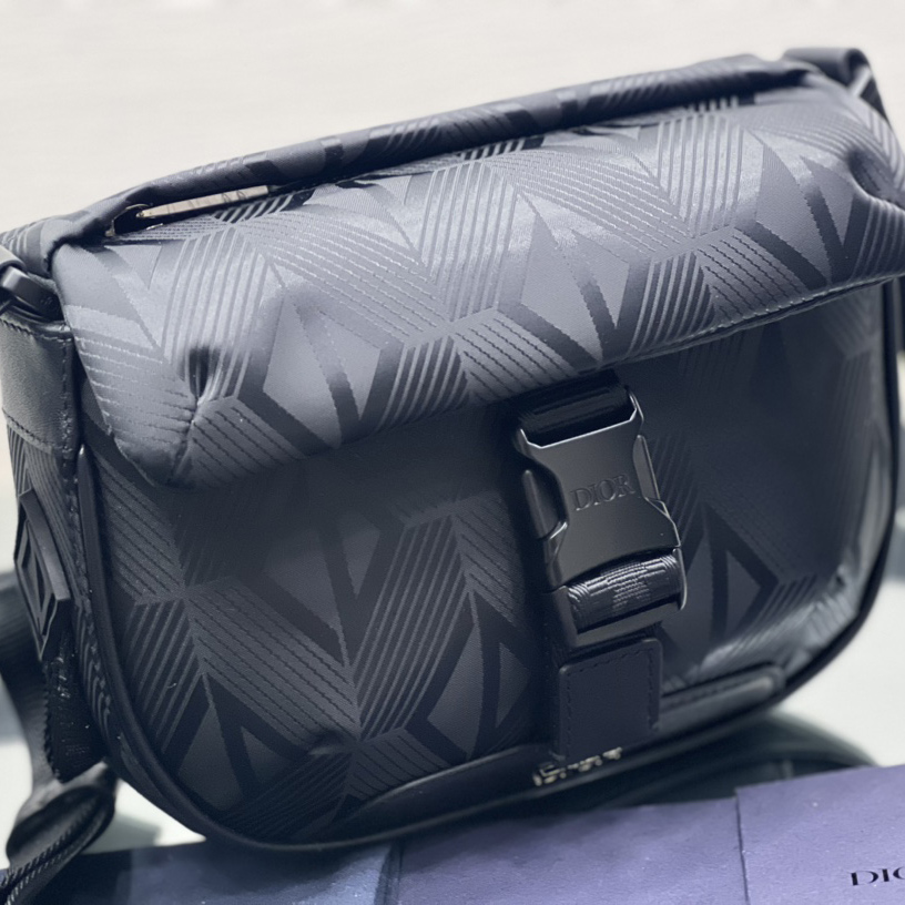 Dior Explorer Pouch With Strap - DopestKickz