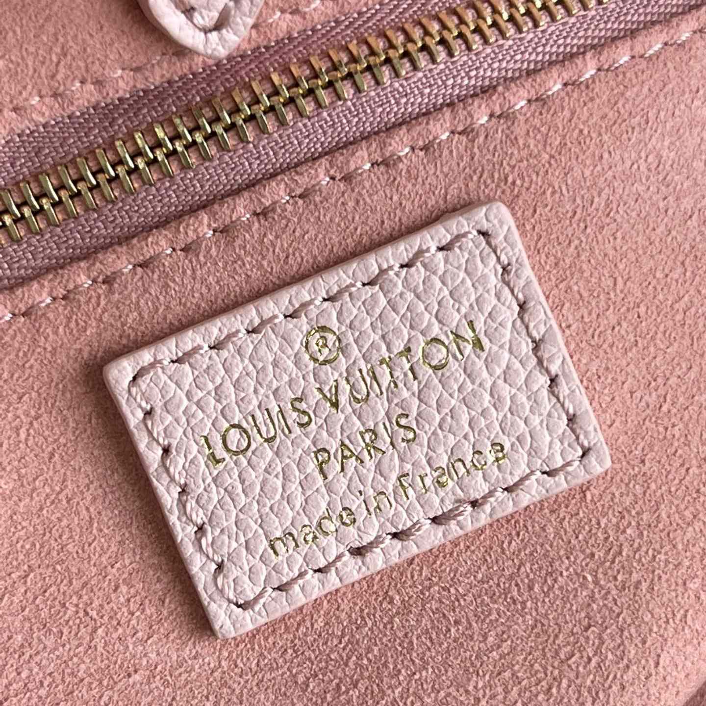 Louis Vuitton OnTheGo PM Tote Bag (25 x 19 x 11.5 cm)   M46168 - DopestKickz